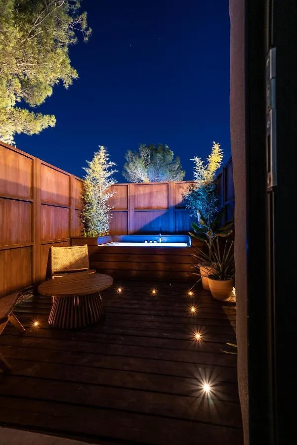 Guest house Domaine Agalia & Spa - Les Collectionneurs L'Isle-sur-la-Sorgue